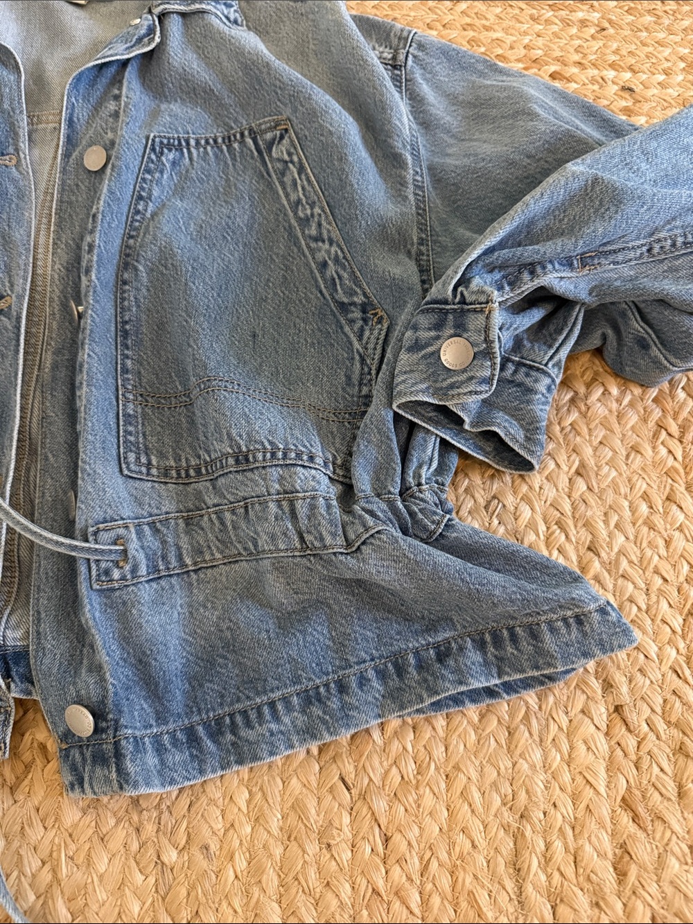Universal Thread Light Blue Denim Drawstring Jacket - Picture 3 of 3